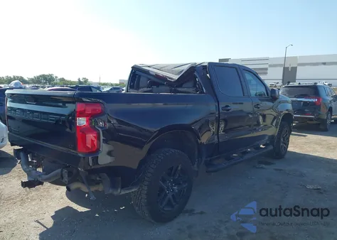 2021 Chevrolet Silverado 1500 4Wd Short Bed Lt Trail Boss z USA, uszkodzony, nr VIN 3GCPYFEL0MG303925